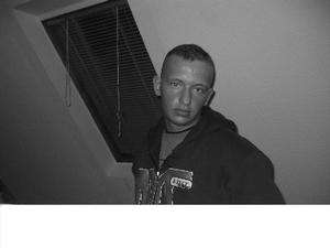 Zwentendorf / Er sucht Sie / ThorsHammer1