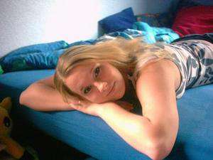 Magersdorf / Sie sucht Ihn / Chica89
