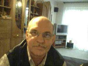 Unterhaag / Er sucht Sie / winnie53