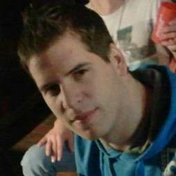 Hofötz / Er sucht Sie / xXJens89Xx