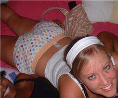 Tschugg / Sie sucht Ihn / Tamara83