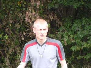 Gletterens / Er sucht Sie / betabot