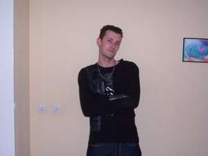 Enknach / Er sucht Sie / Bounz