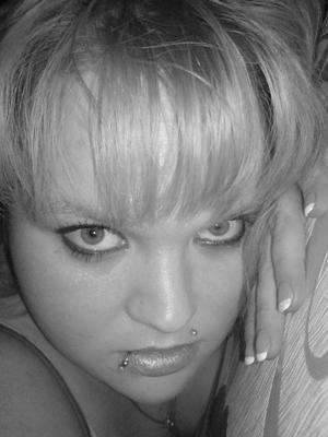 Tschugg / Sie sucht Ihn / bunnymandy