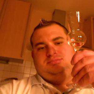 Sutz-Lattrigen / Er sucht Sie / klemmermc