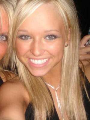 Oberzirking / Sie sucht Ihn / aloha_babe