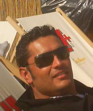 Raschala / Er sucht Sie / donluis