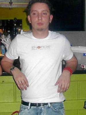 Brunn im Felde / Er sucht Sie / Saschaboy
