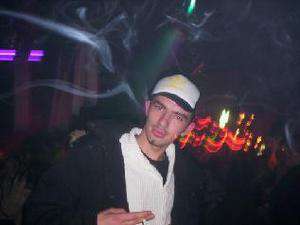 Aglassing / Er sucht Sie / Cetin1987