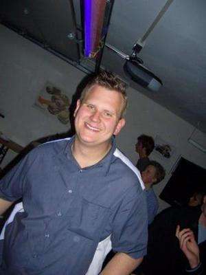 Wagra / Er sucht Sie / Baron87