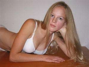 Oberwagram / Sie sucht Ihn / sara-w82