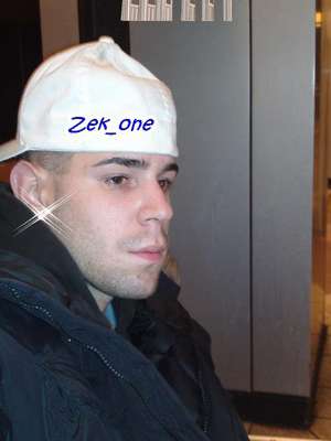 Pfäffikon / Er sucht Sie / zek_one