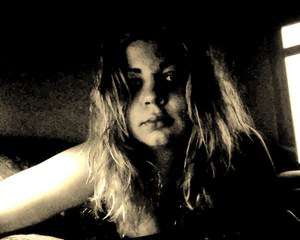 Unter-Zwischenbrunn / Sie sucht Ihn / Chanie22