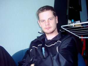 Kleinkadolz / Er sucht Sie / hutu1975