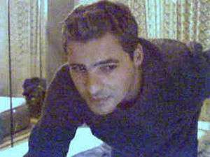 Neuaigen / Er sucht Sie / domenico31
