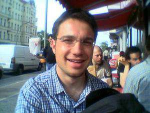 Neuheim / Er sucht Sie / yoyoberlin