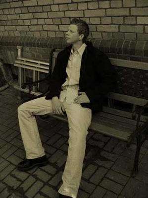 Polsing / Er sucht Sie / Dominik85