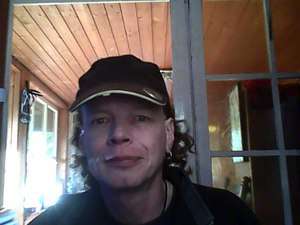 Wörist / Er sucht Sie / michl88