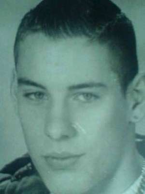 Brunn / Er sucht Sie / PclChris