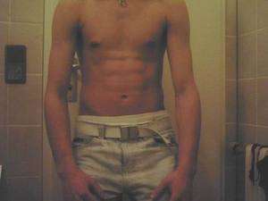 Hinterholz / Er sucht Sie / babyboy1906