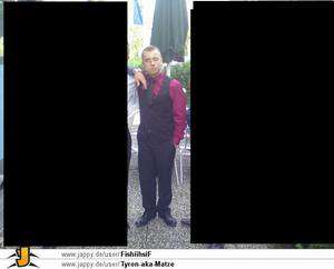 Unterhaag / Er sucht Sie / Tyron86