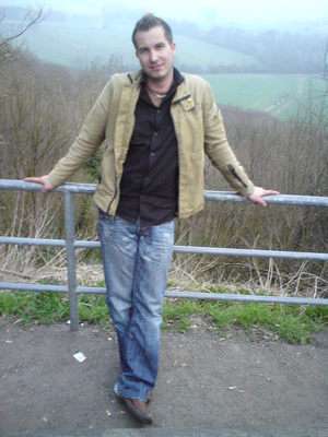 Wolfersdorf / Er sucht Sie / idefix76