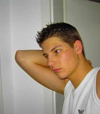 Knirzing / Er sucht Sie / Woelfchen11