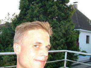 Groß / Er sucht Sie / chris2702