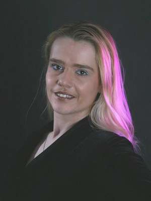 Ehekirchen / Sie sucht Ihn / anita_allein