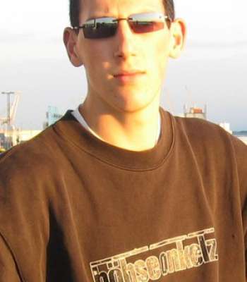Kleinsierning / Er sucht Sie / sanitoeter11