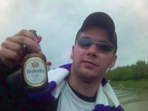 Pfäffikon / Er sucht Sie / servus_osna
