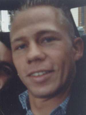 Ruholding / Er sucht Sie / denton06