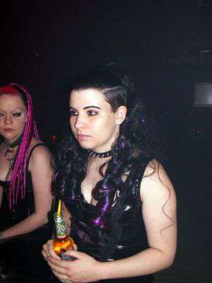 Saaleplatte / Sie sucht Ihn / MissManson