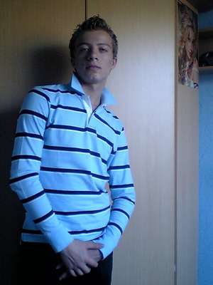 Bruggen / Er sucht Sie / lonley89
