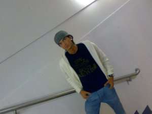 Polsing / Er sucht Sie / arda44