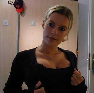 Dorfen / Sie sucht Ihn / anaconda666