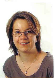 Rosshäusern / Sie sucht Ihn / moni22