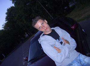 Holzheim / Er sucht Sie / thaplayboy16