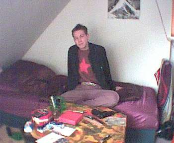 Neidlingen / Er sucht Sie / LittlePunk85