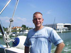 Achberg / Er sucht Sie / Tommy8477