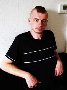 Kirchweg / Er sucht Sie / UnLucky