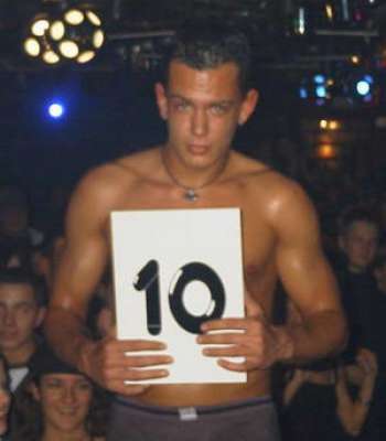 Kreuzerfeld / Er sucht Sie / SexySunnyBoy1