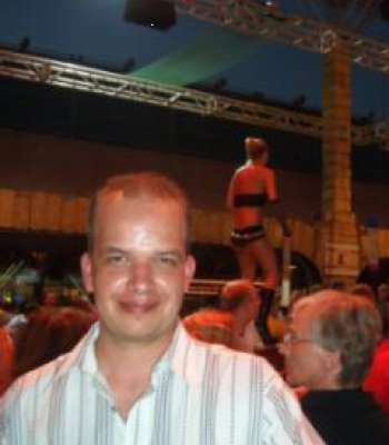 Unterdürnbach / Er sucht Sie / maenneken