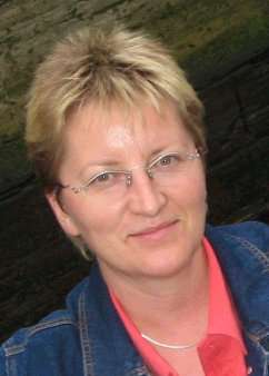 Offenschwandt / Sie sucht Ihn / makru