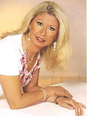 Hausen am Albis / Sie sucht Ihn / Sharon1