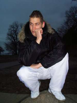 Feicht / Er sucht Sie / sTyLaH