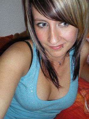 Bad Soden am Taunus / Sie sucht Ihn / ROCAwear