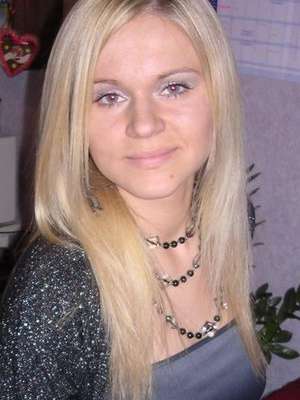 Ginsheim-Gustavsburg / Sie sucht Ihn / lillyGirl1
