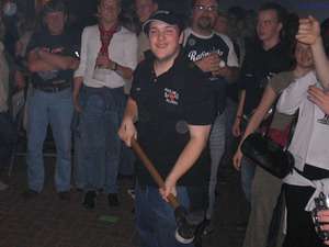 Cornaux / Er sucht Sie / Rob871