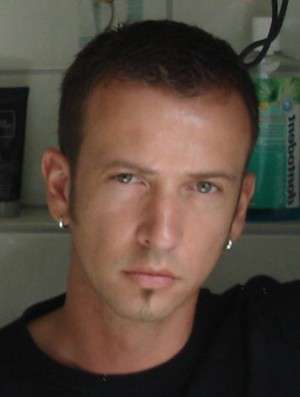 Neukirchen an der Enknach / Er sucht Sie / chrisck